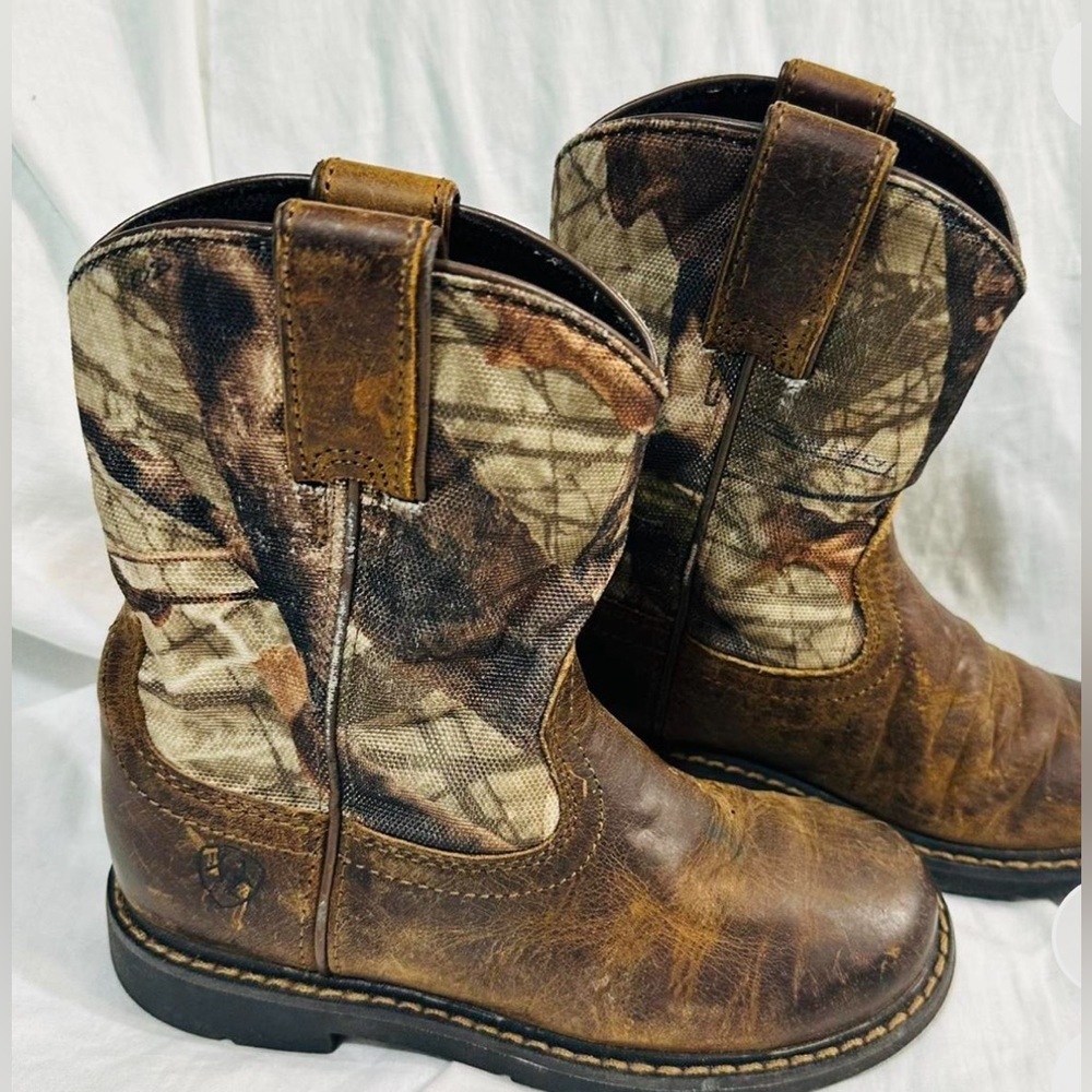 Ariat Kids Brown and Camouflage Boots